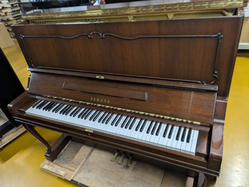 YAMAHA