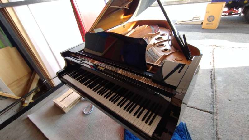 YAMAHA