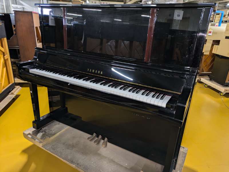 YAMAHA