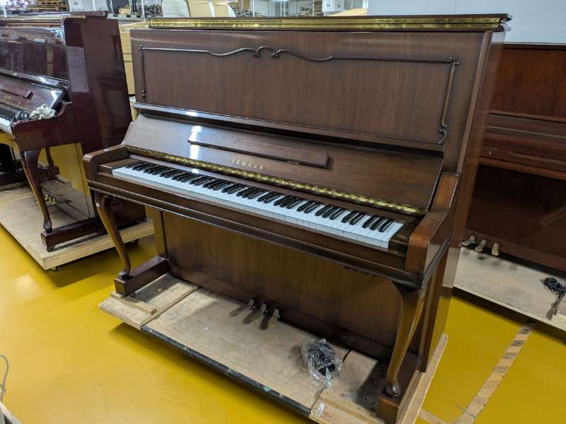 YAMAHA