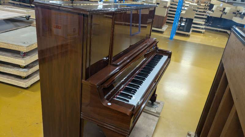 YAMAHA