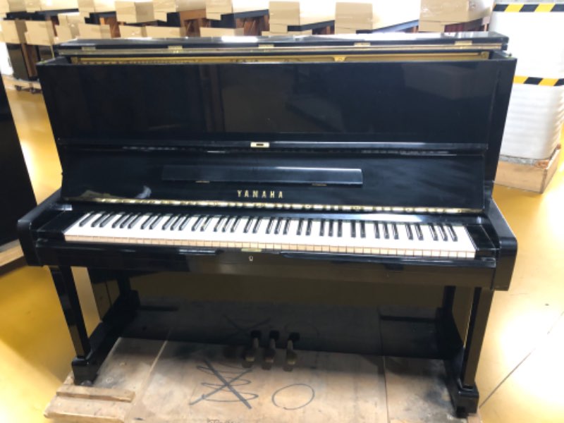 YAMAHA