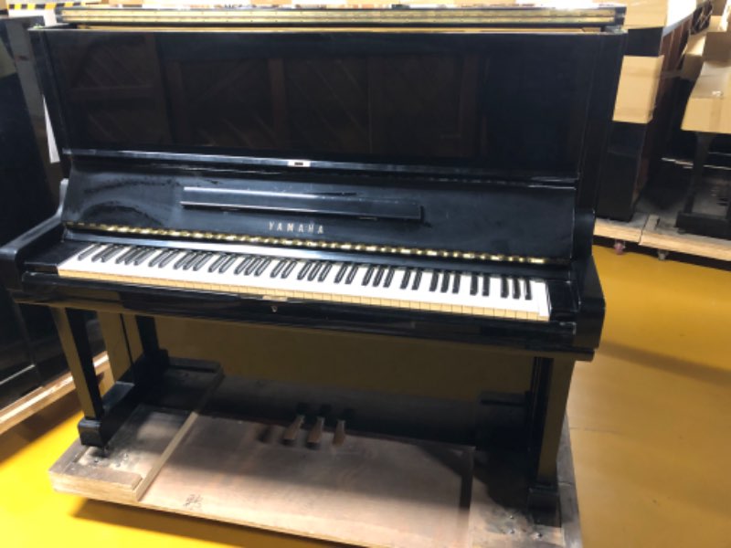 YAMAHA