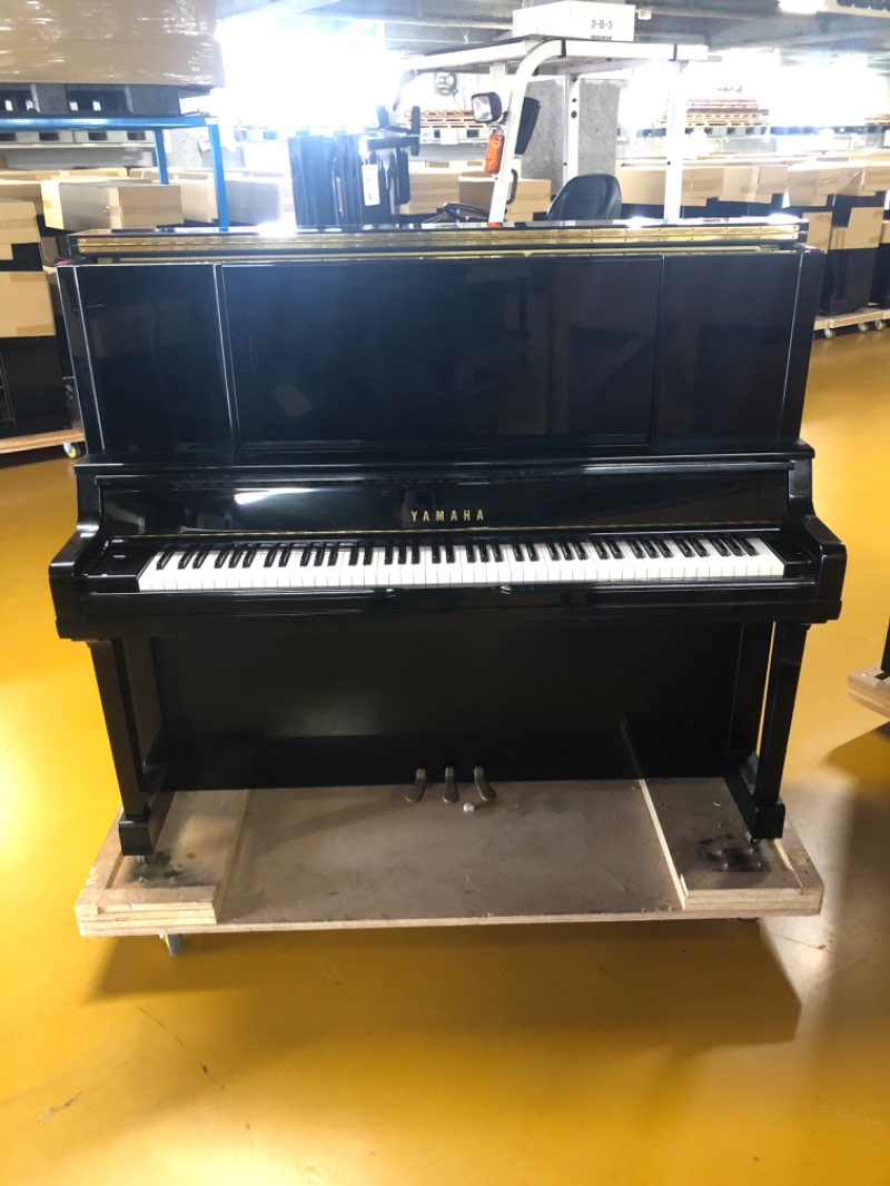 YAMAHA