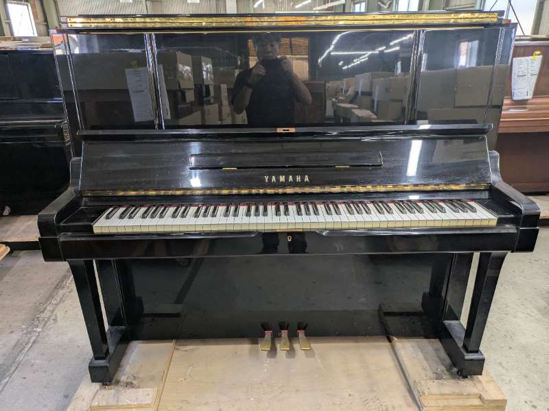 YAMAHA