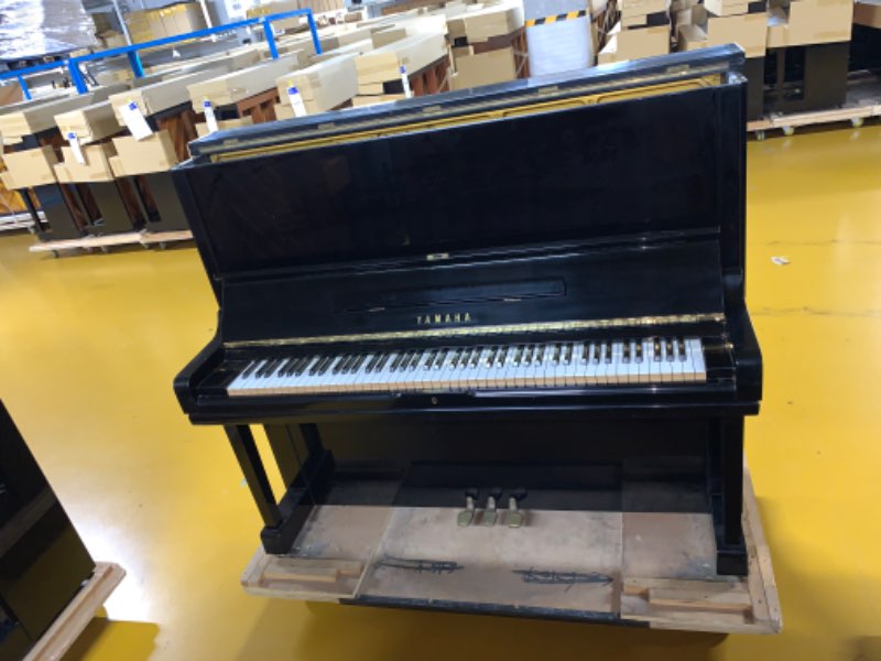 YAMAHA