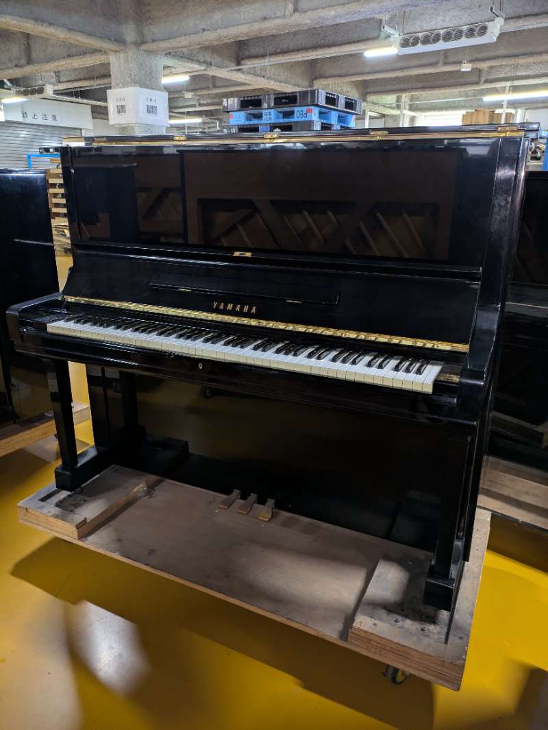 YAMAHA