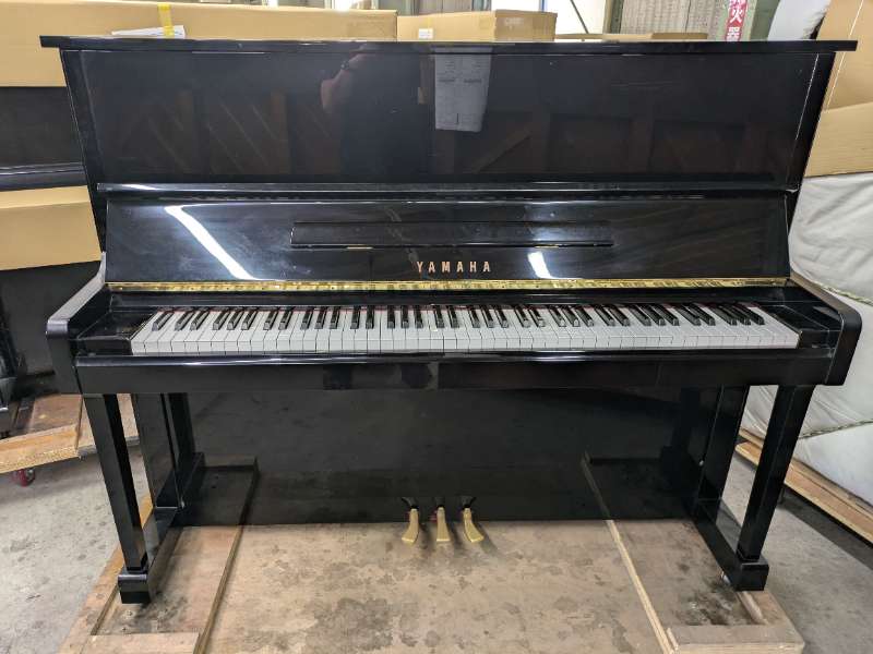 YAMAHA