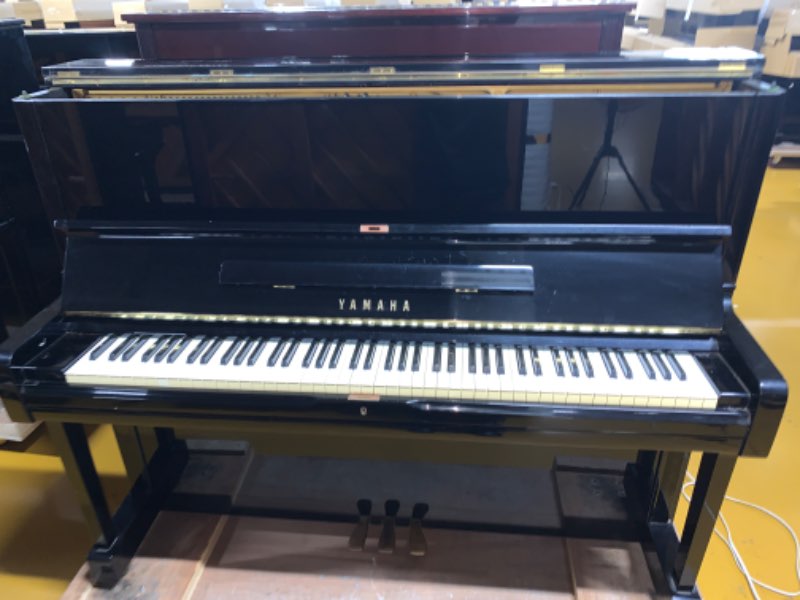 YAMAHA