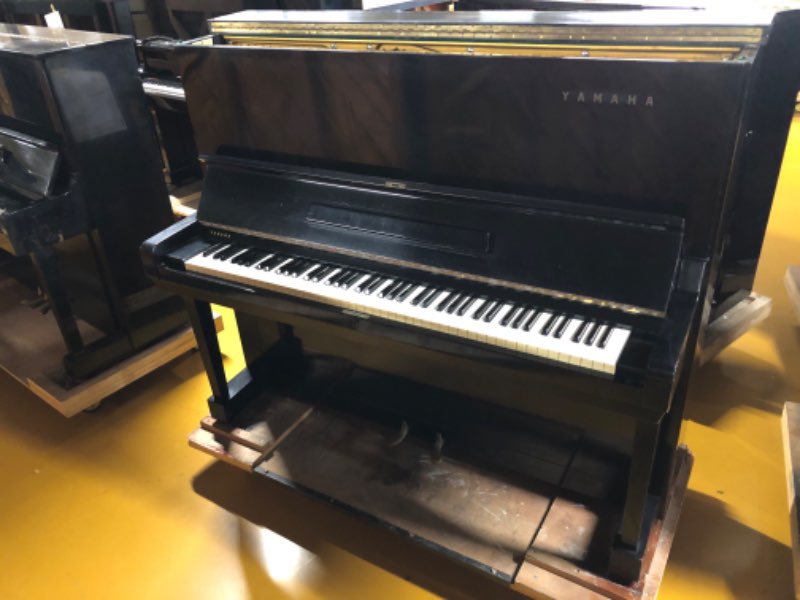YAMAHA