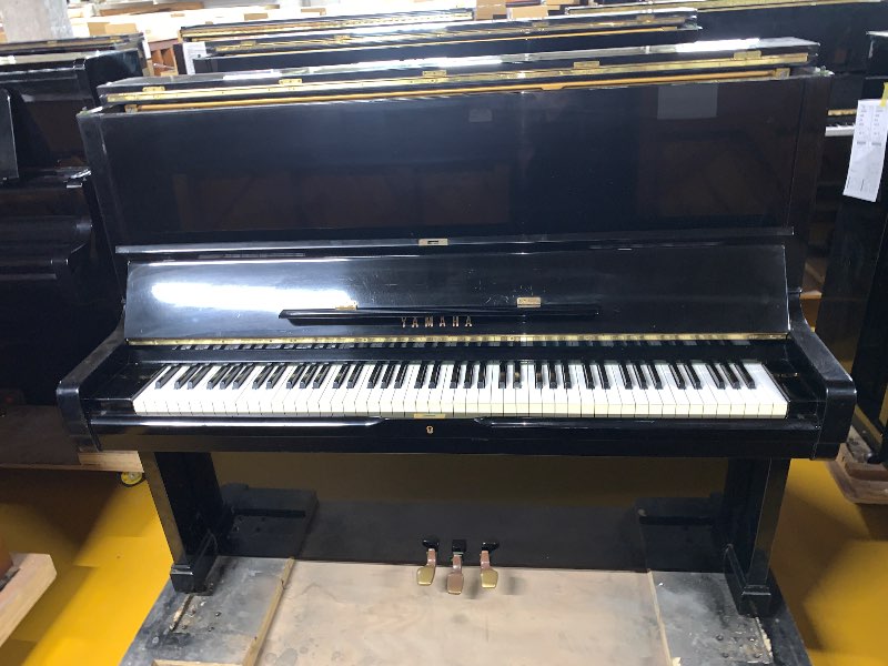 YAMAHA