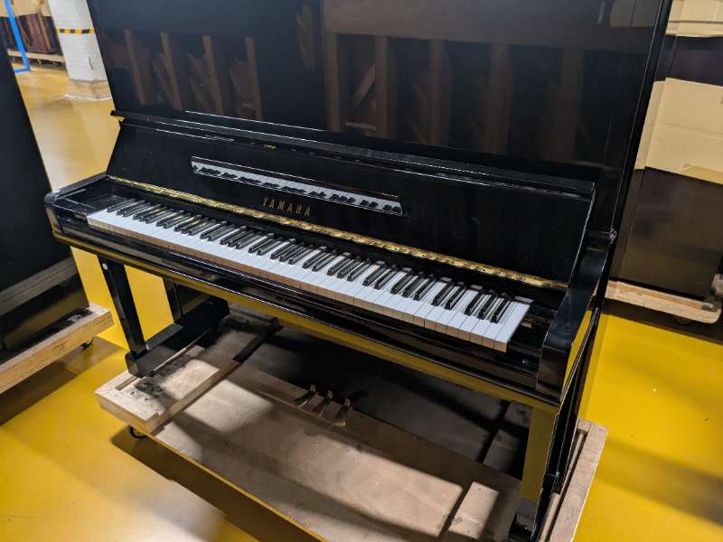 YAMAHA
