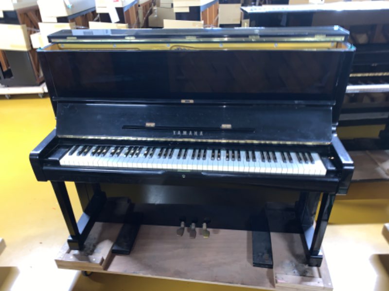 YAMAHA