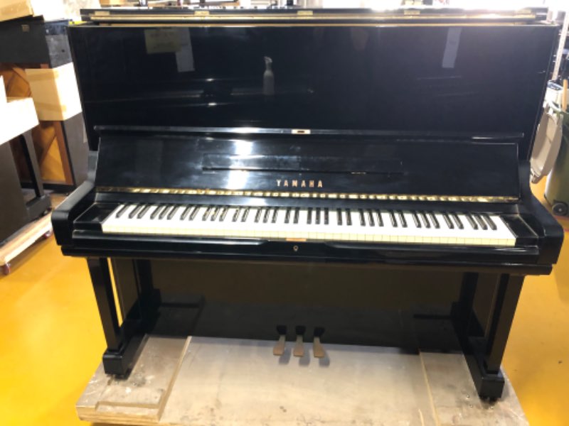 YAMAHA