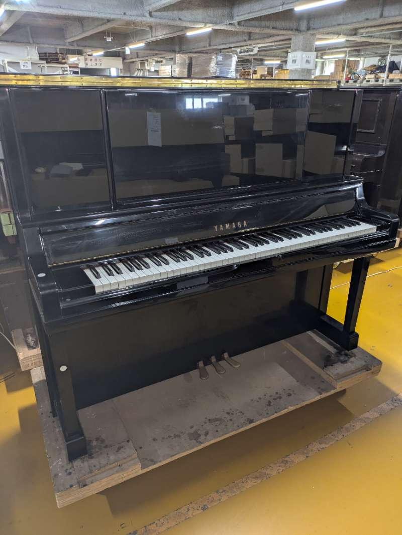 YAMAHA