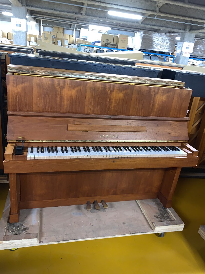 YAMAHA
