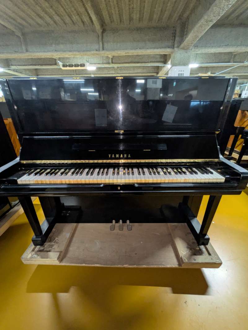 YAMAHA