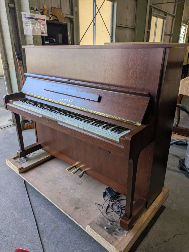 YAMAHA