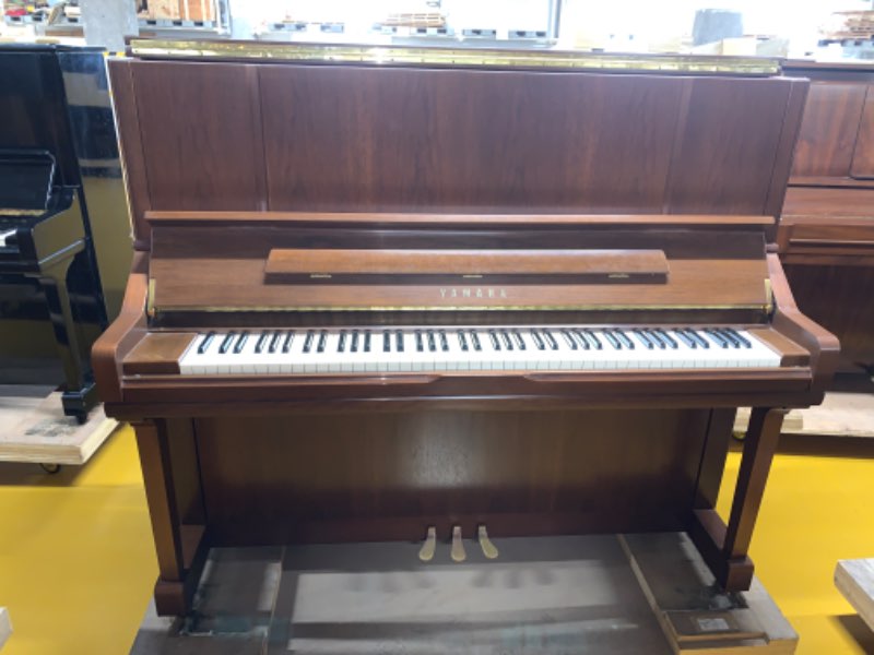 YAMAHA