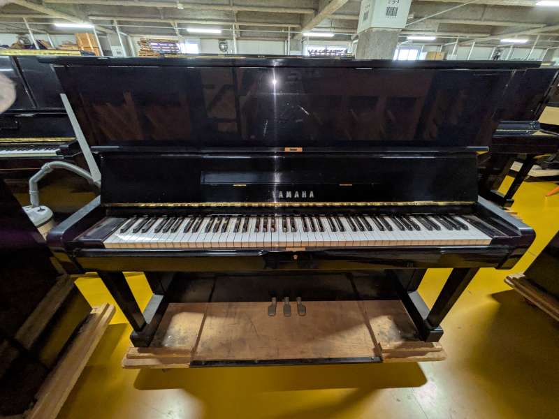 YAMAHA