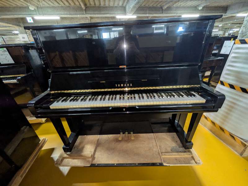 YAMAHA