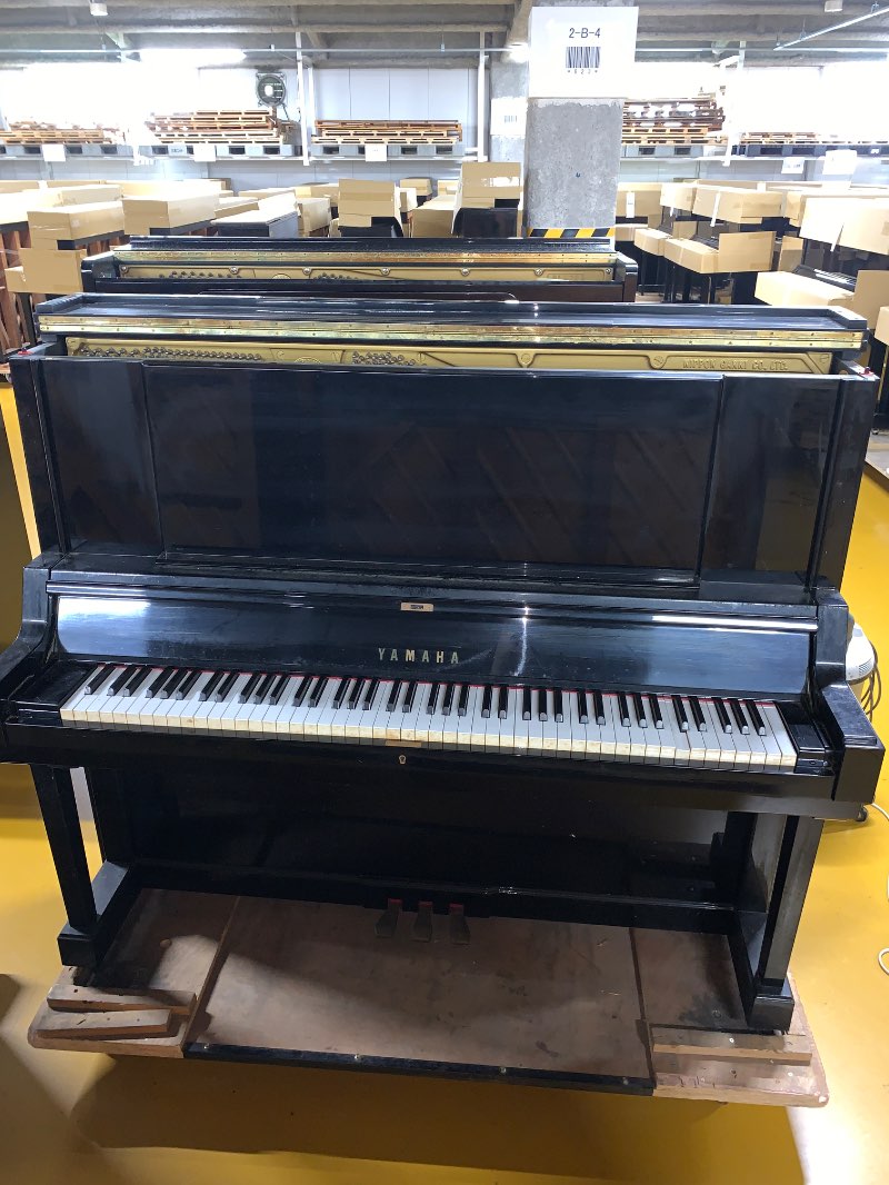 YAMAHA