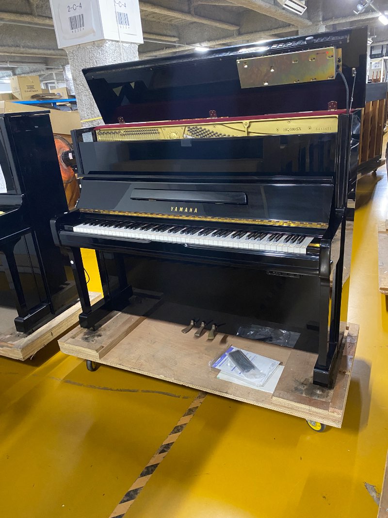 YAMAHA