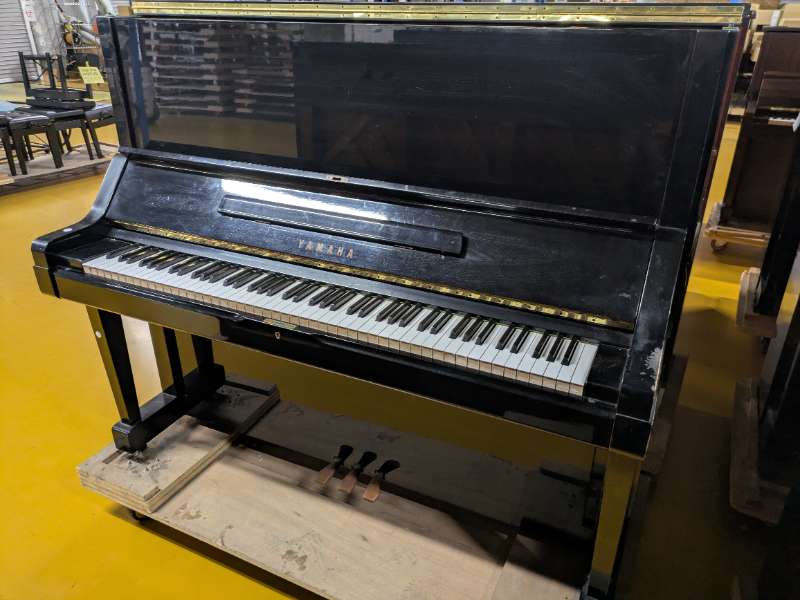 YAMAHA