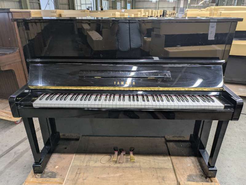 YAMAHA