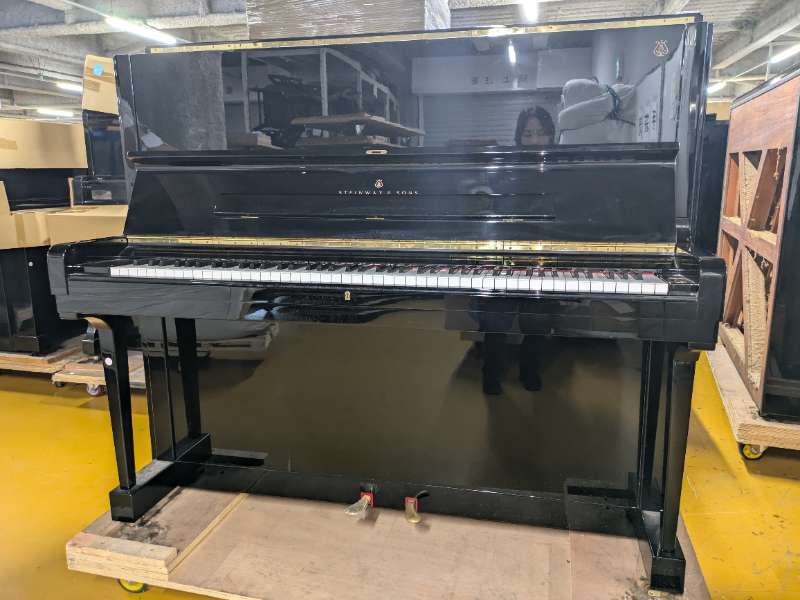 STEINWAY&SONS(HAM)