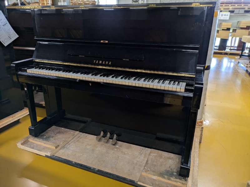 YAMAHA