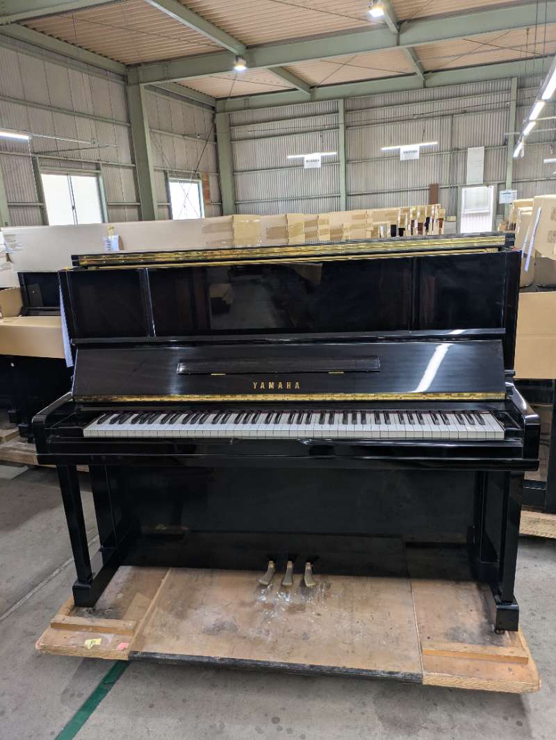 YAMAHA