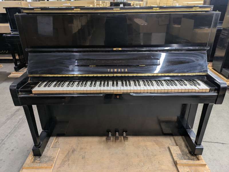 YAMAHA