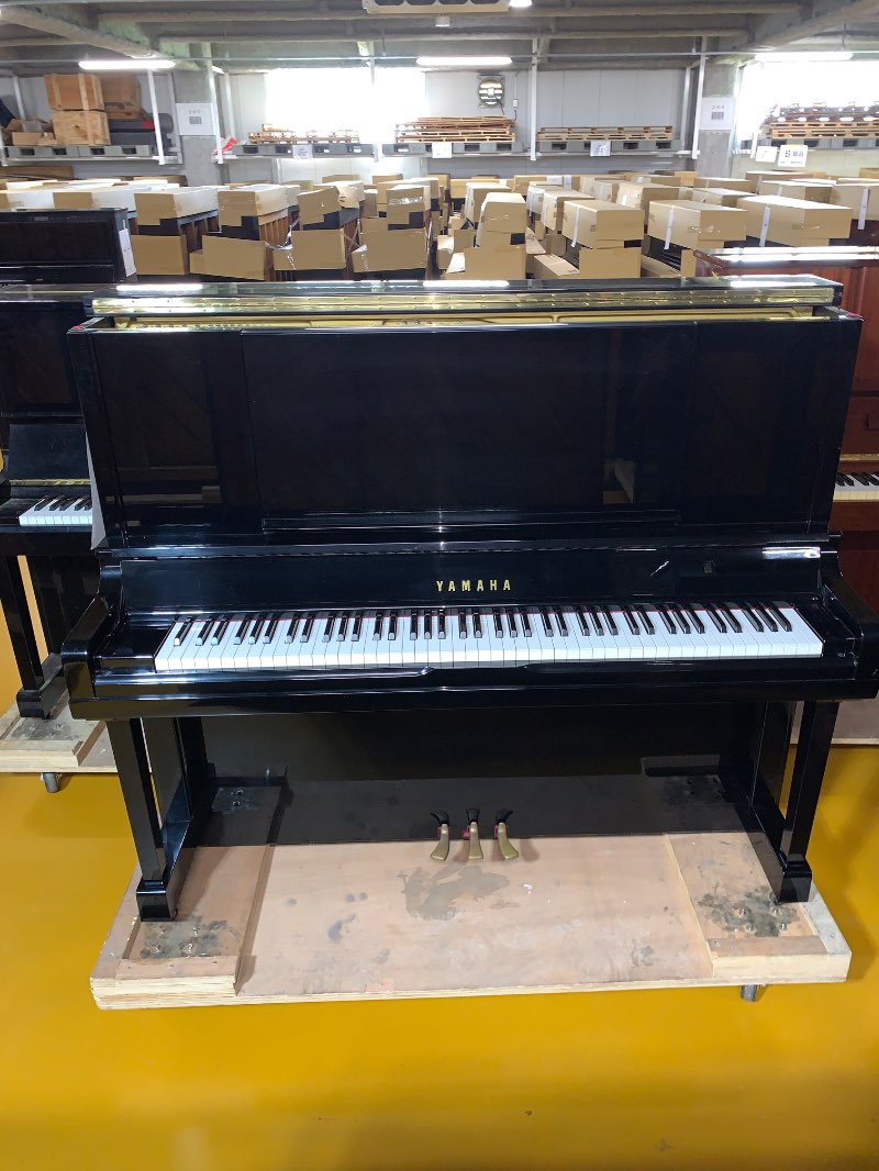 YAMAHA