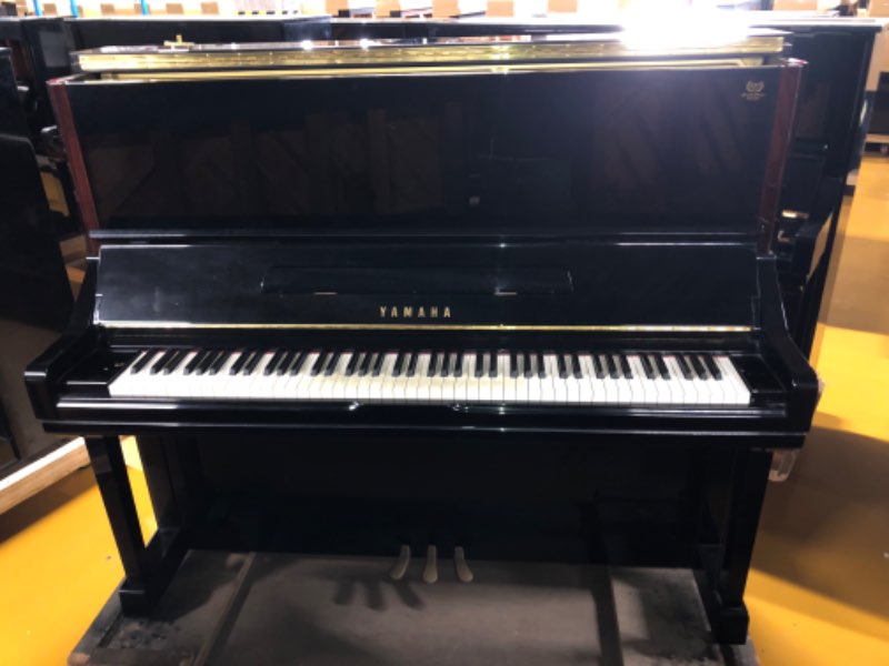 YAMAHA