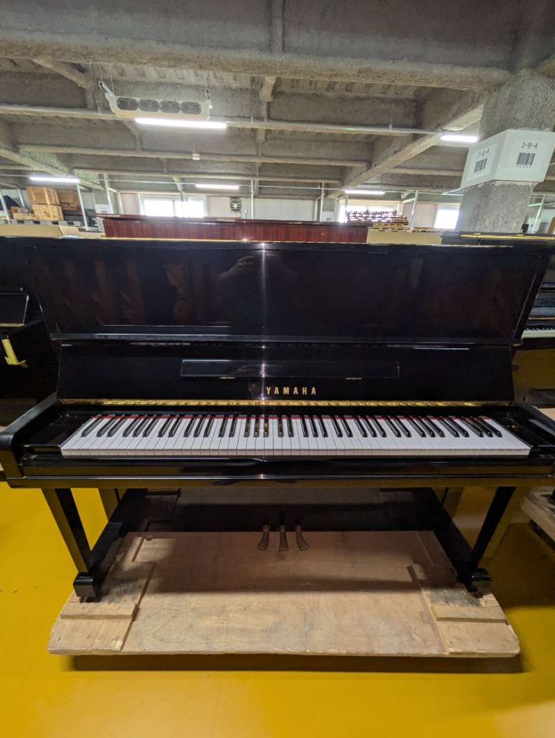 YAMAHA