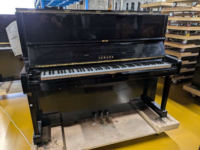 YAMAHA