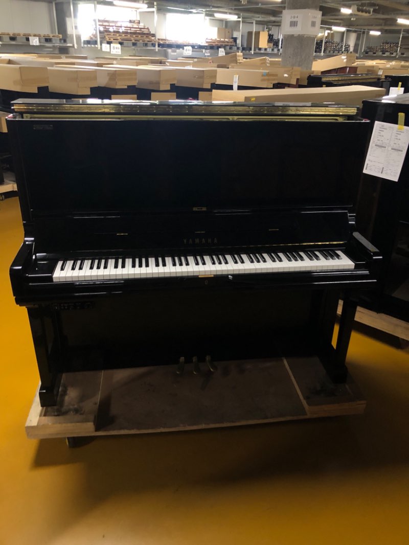 YAMAHA