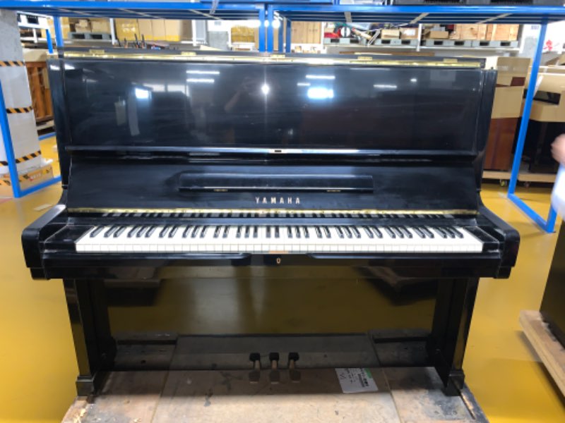 YAMAHA