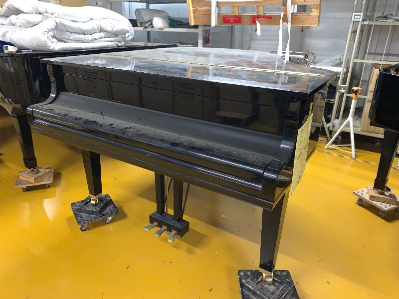 YAMAHA