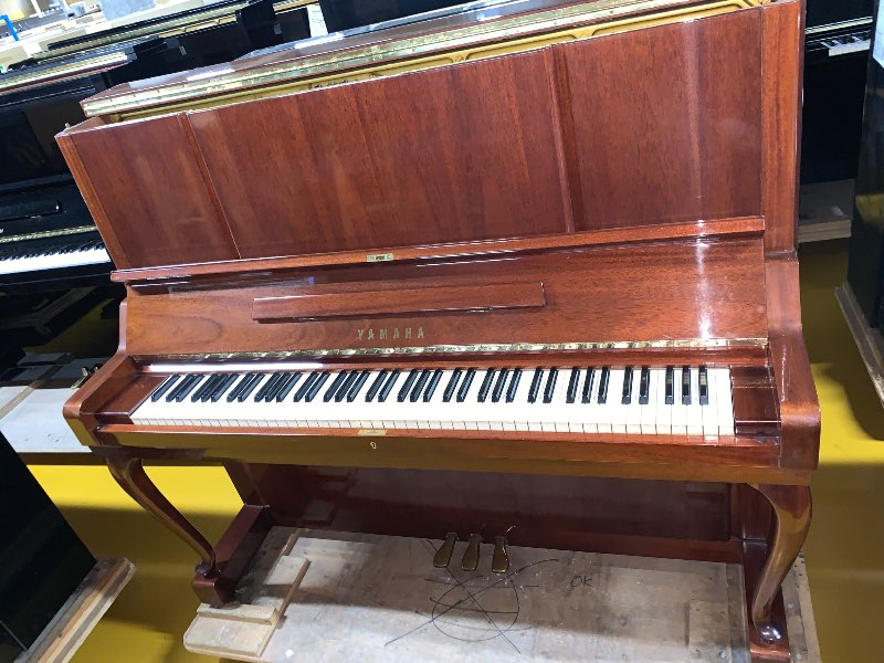 YAMAHA