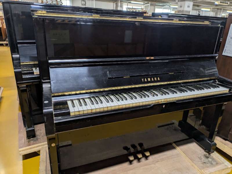 YAMAHA